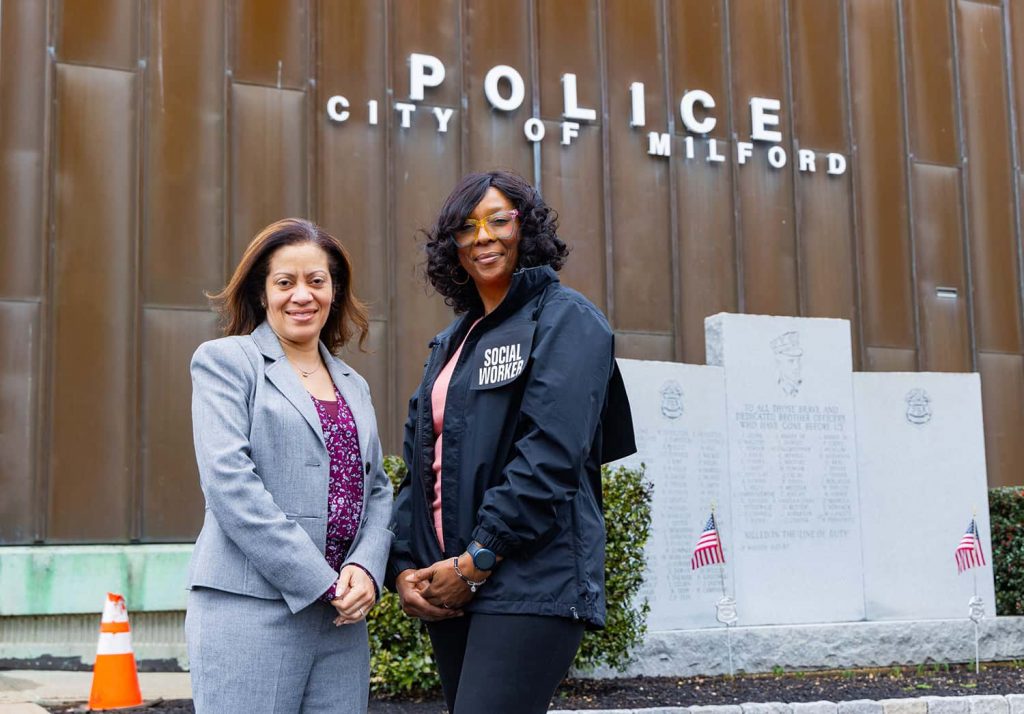 Pioneering Program for Police Social Work is a National Model - News at ...